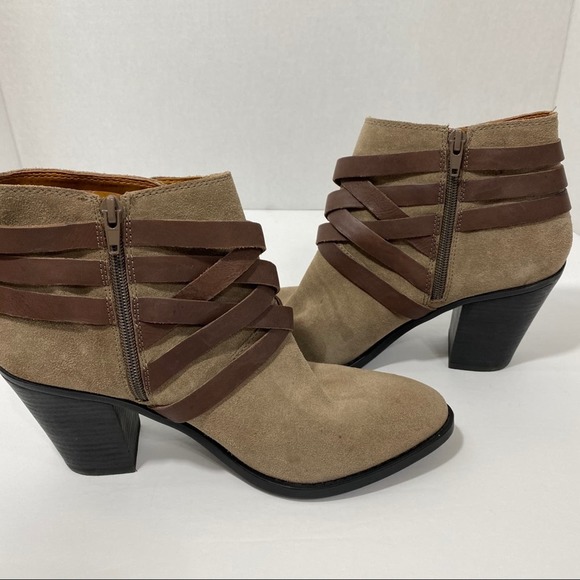 Lucky Brand Elwood Strappy Ankle Boot Brown Size 10 - Picture 3 of 14